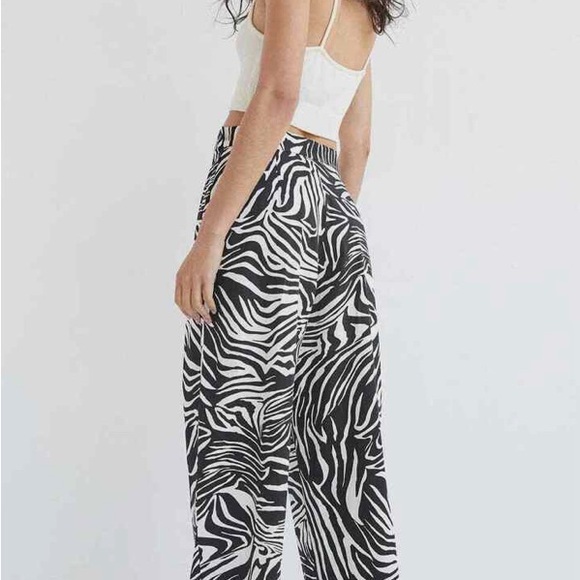 Anthropologie Corey Lynn
Calter Zebra-Striped Pants - Picture 4 of 9